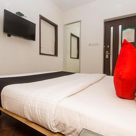 ת'יין Hotel Capitol מראה חיצוני תמונה