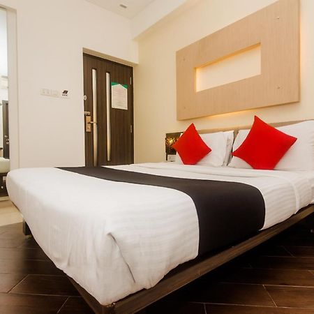 ת'יין Hotel Capitol מראה חיצוני תמונה