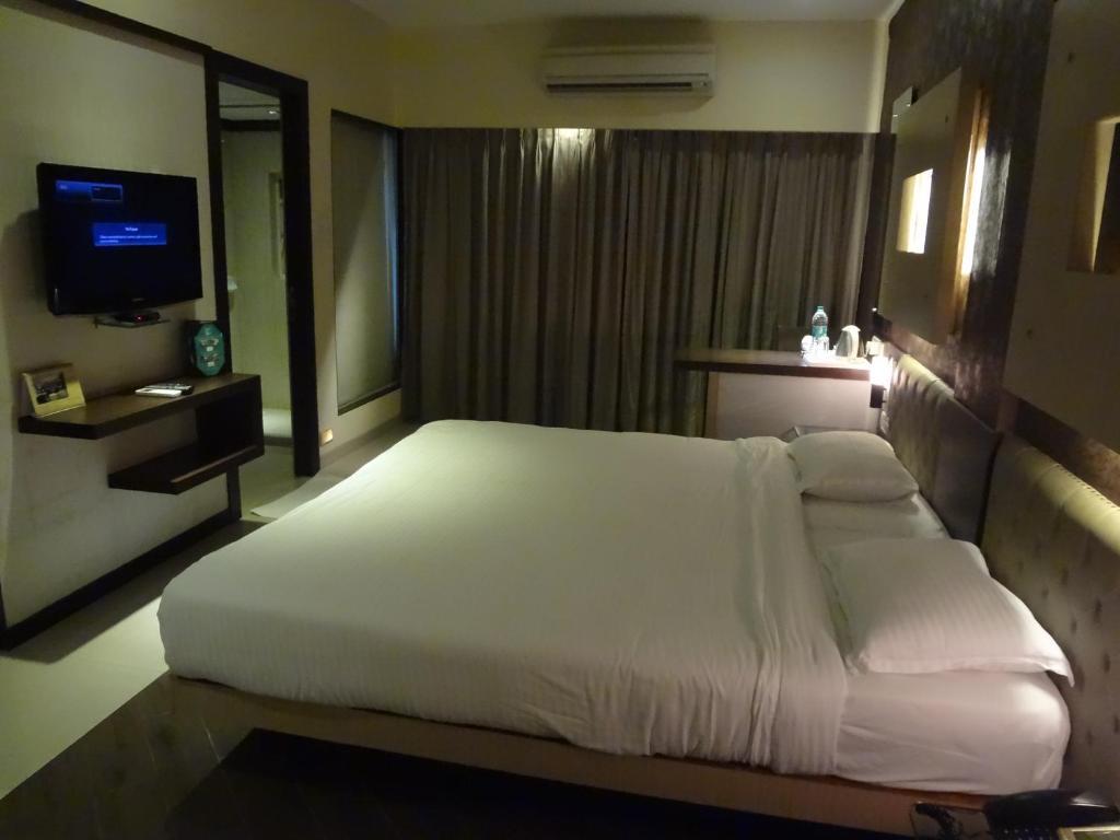 ת'יין Hotel Capitol חדר תמונה