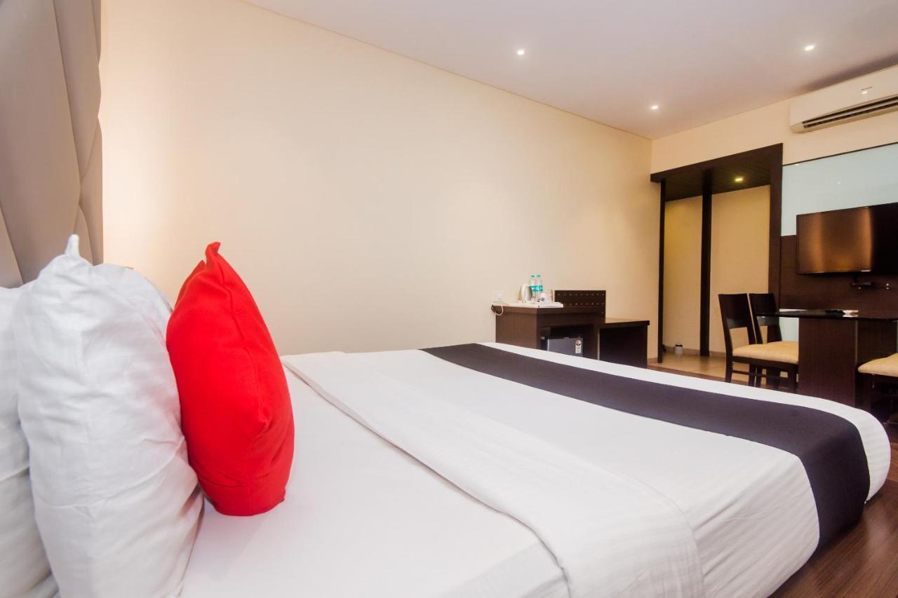 ת'יין Hotel Capitol מראה חיצוני תמונה