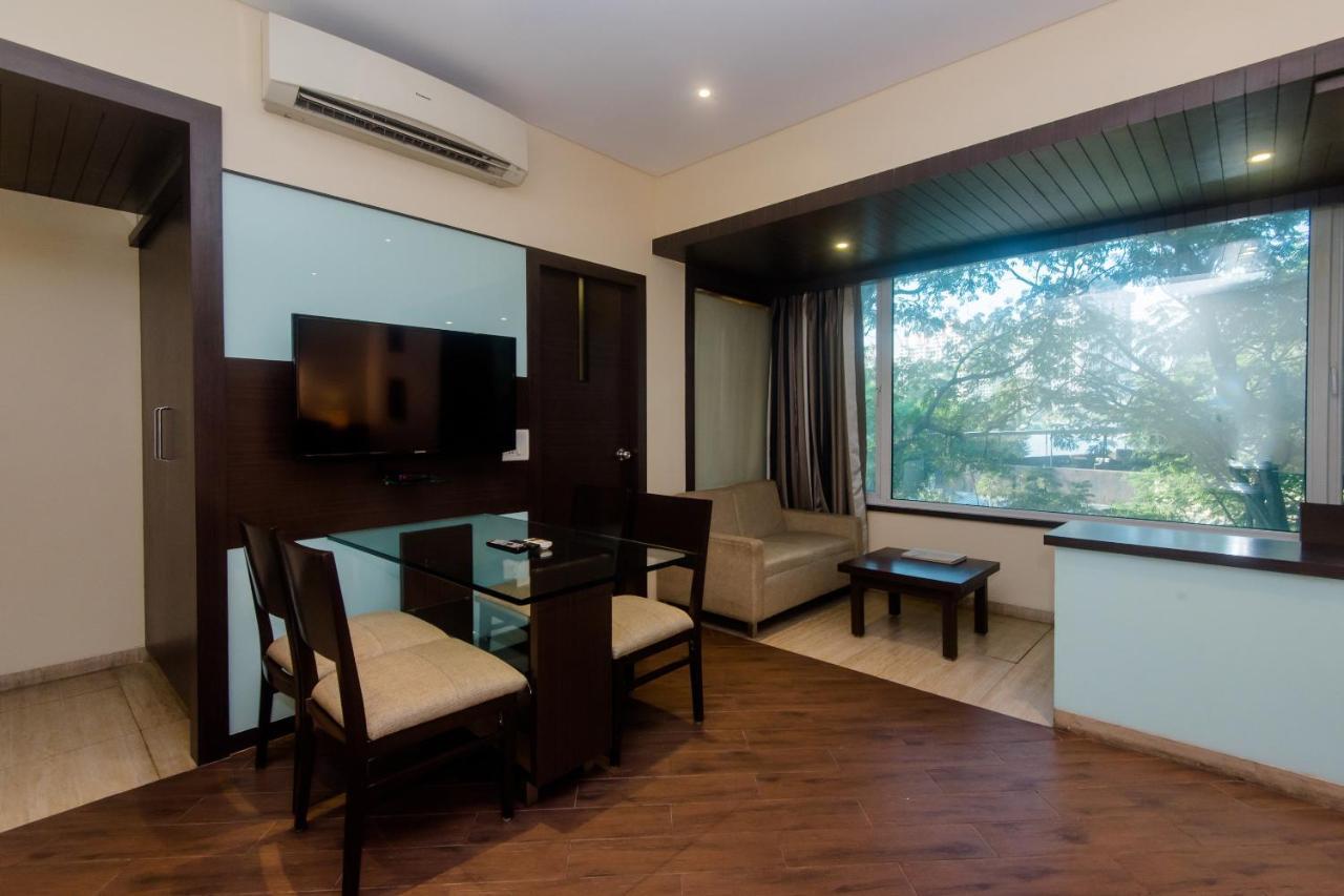 ת'יין Hotel Capitol מראה חיצוני תמונה