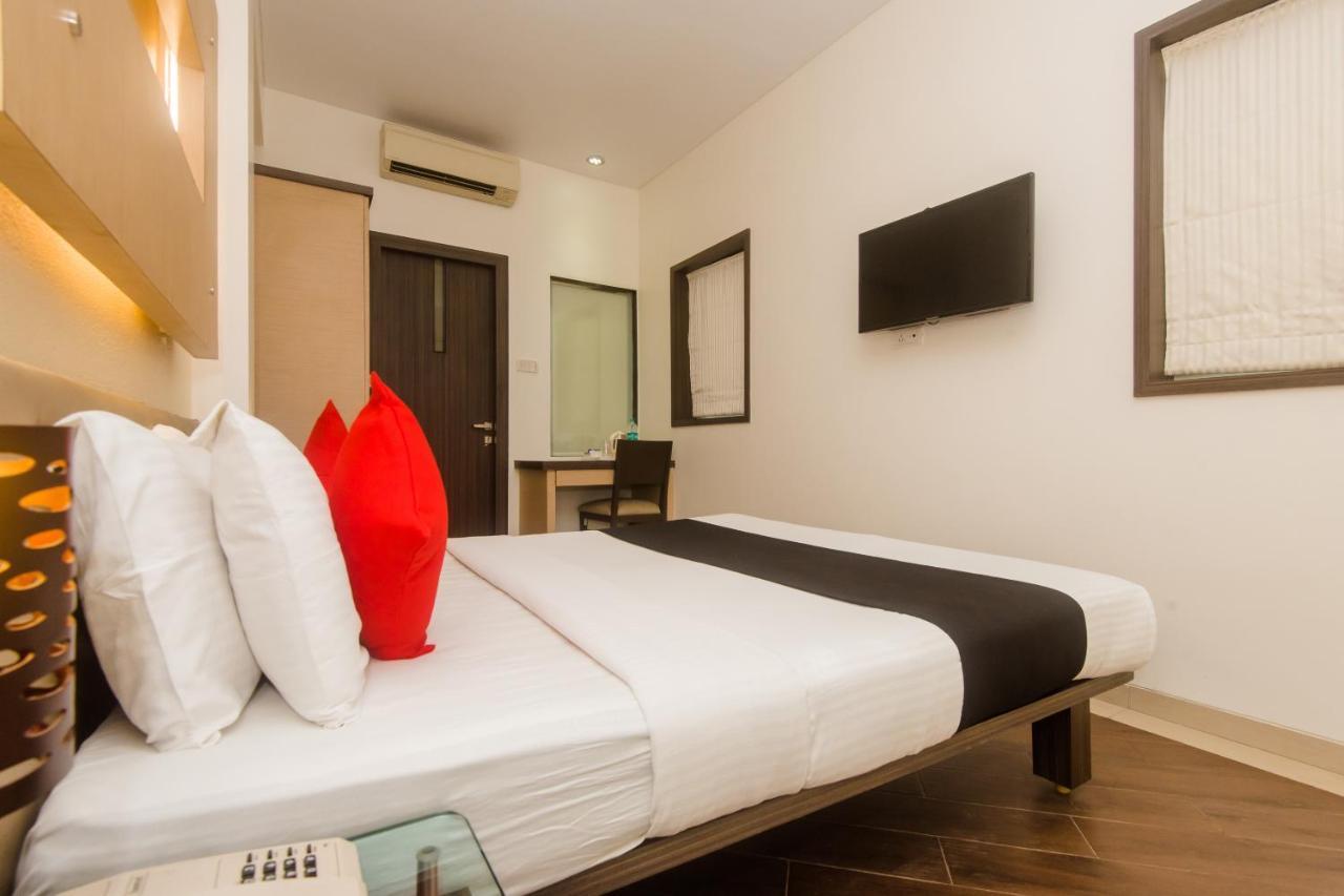 ת'יין Hotel Capitol מראה חיצוני תמונה