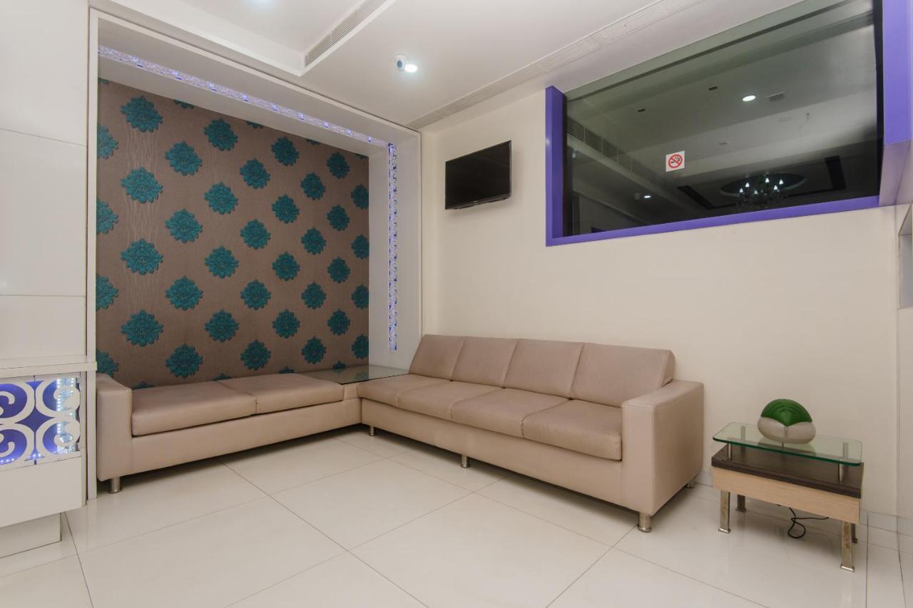 ת'יין Hotel Capitol מראה חיצוני תמונה